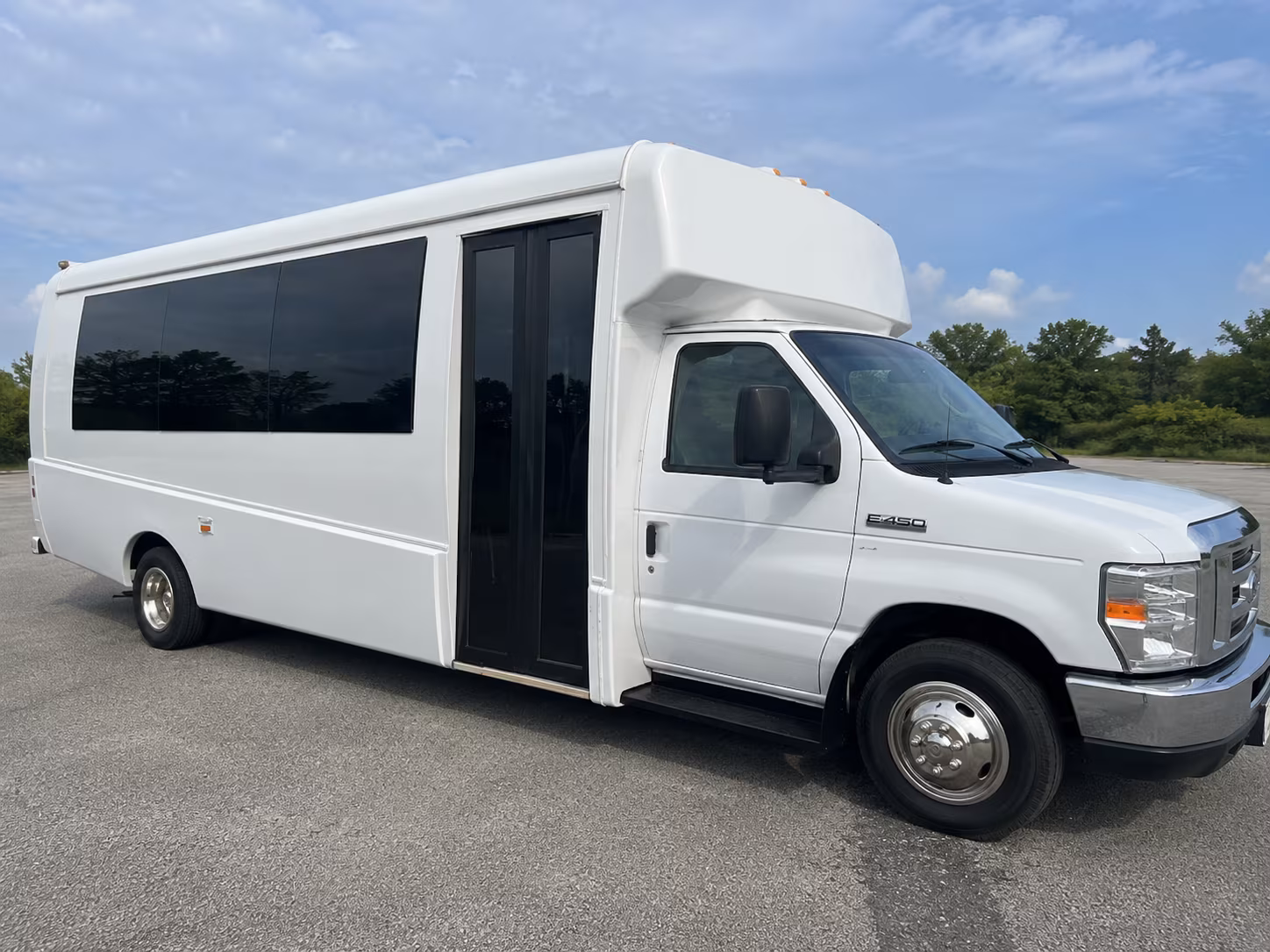 Hayward Winery Tour & Pub Crawl Transportation pickup coordination