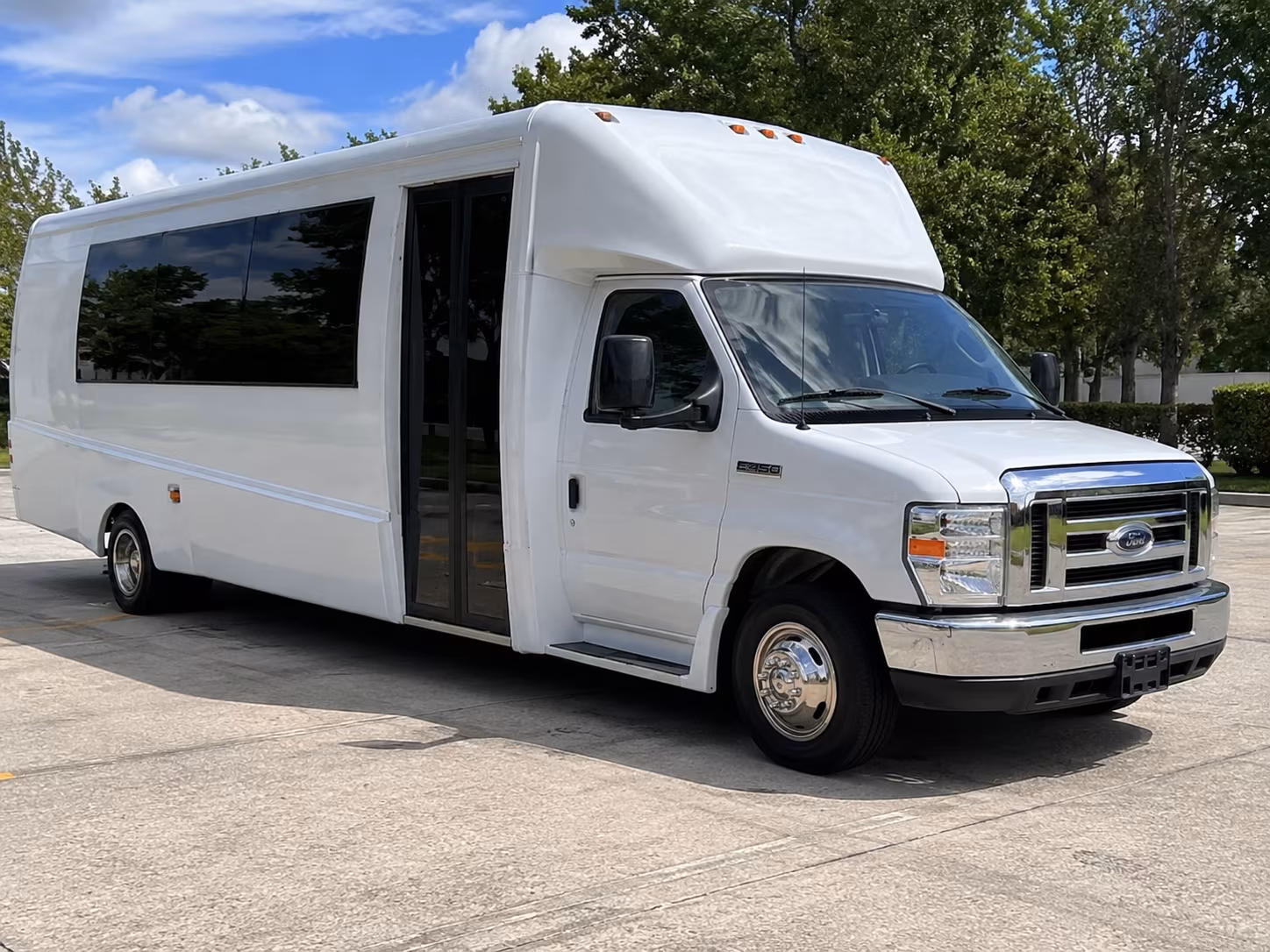 San Leandro Sporting Event Transportation