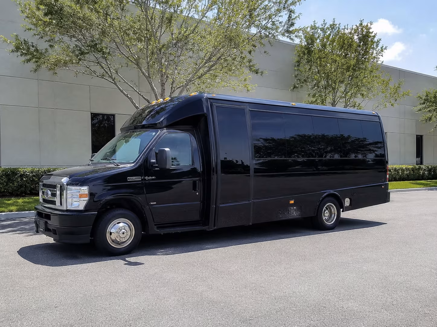 Union City Airport Shuttles & Transportation